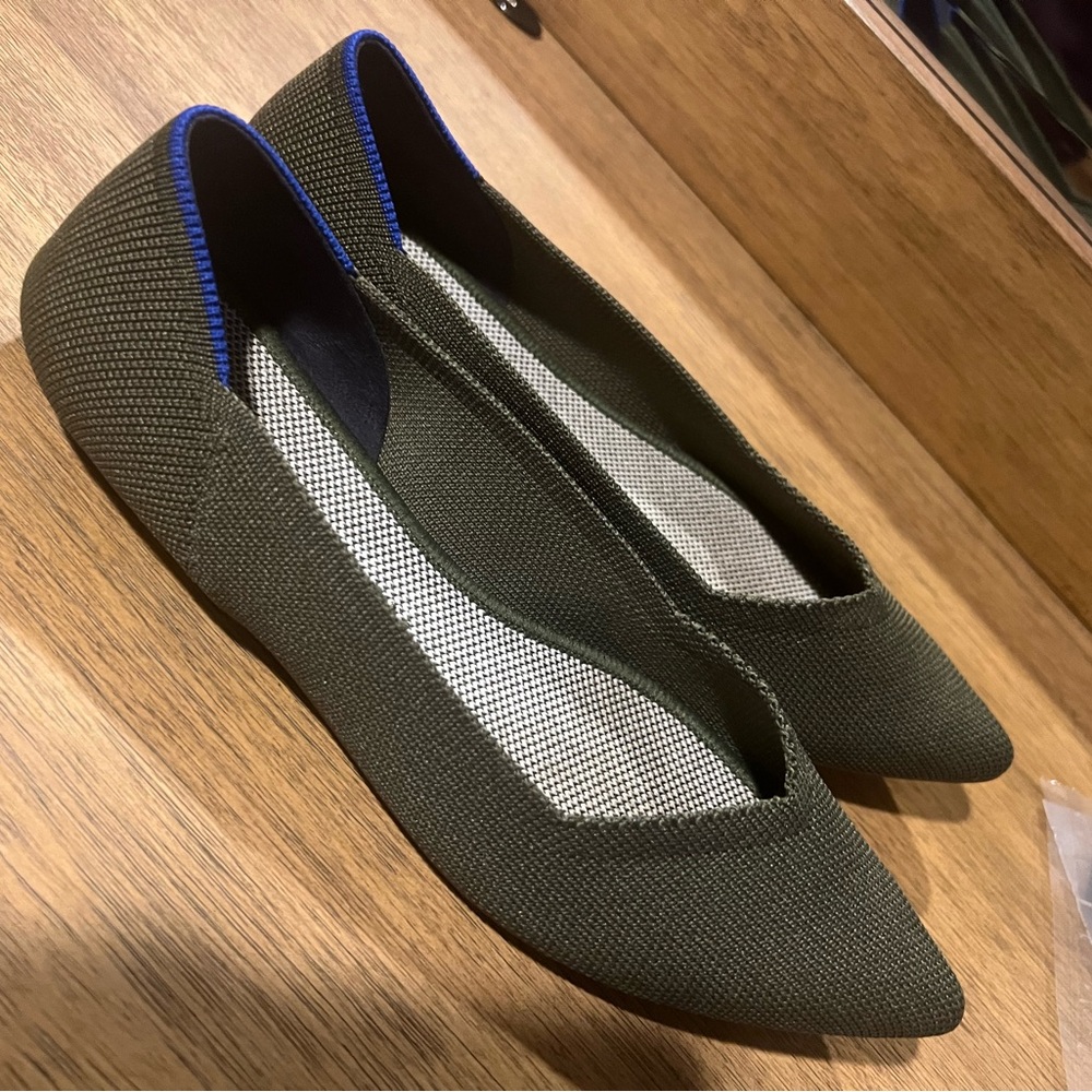 Rothys Flats